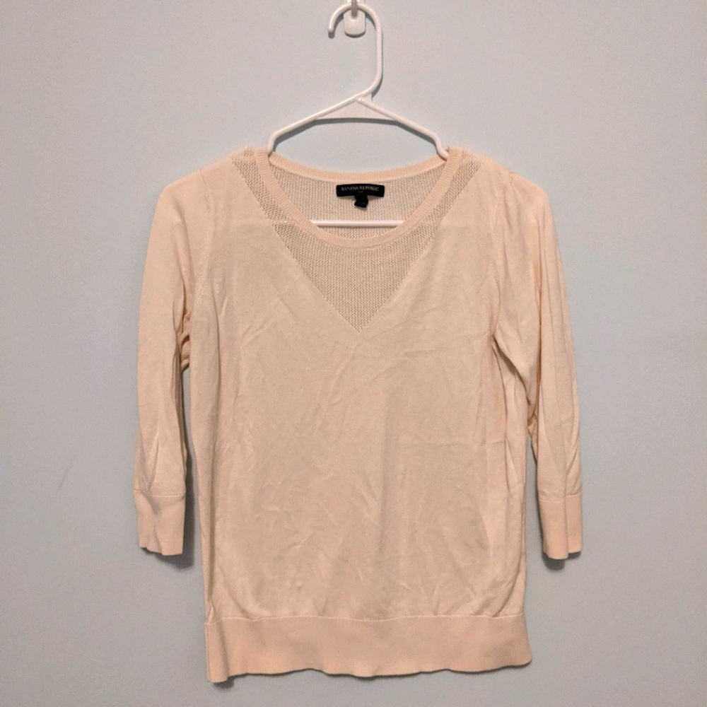 Cream Banana Republic Round Neck Sweater